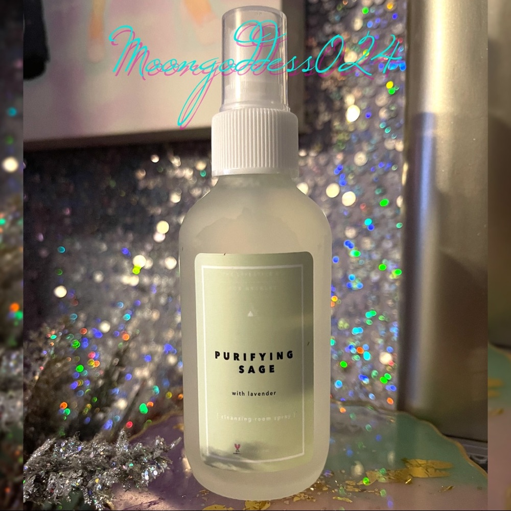 ✨💜The Lyfestyle Co. Purifying Sage with Lavender Cleansing Room Spray💜✨